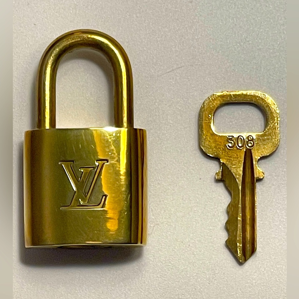 Louis Vuitton Lock & Key